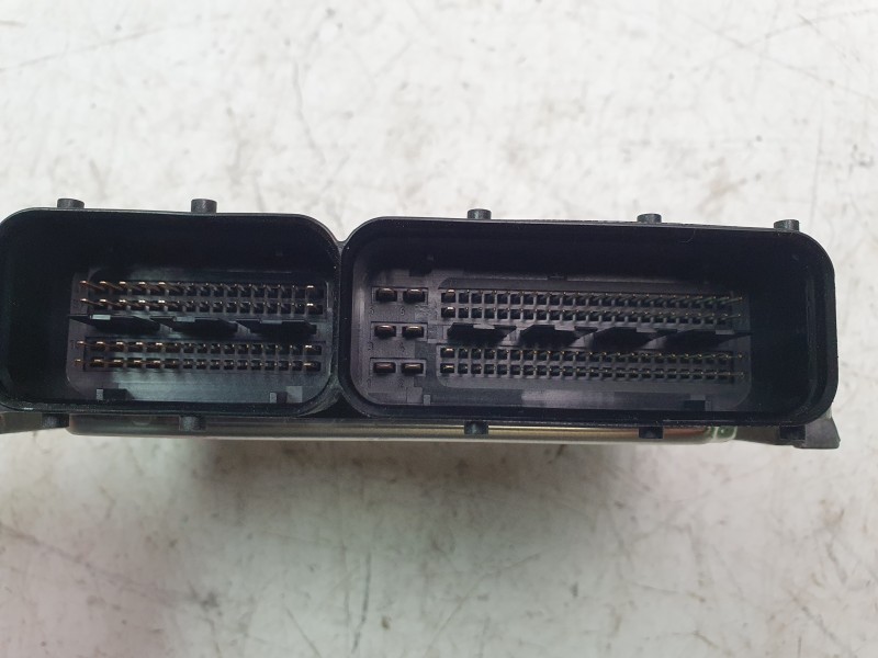 Recambio de centralita motor uce para suzuki vitara 1.5 strong hybrid gle 2wd referencia OEM IAM 3391074S000  