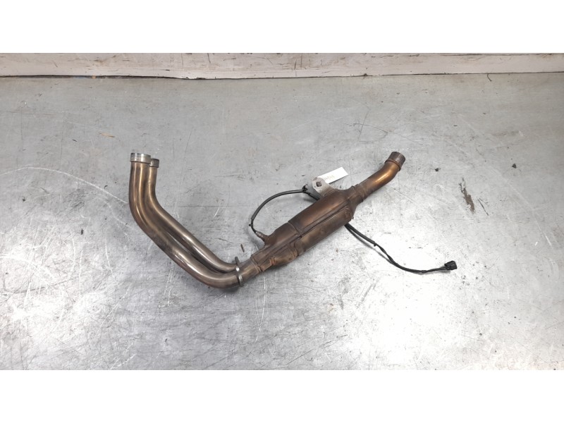 Recambio de colector escape para honda cb 500f referencia OEM IAM 18150MKPDP0  