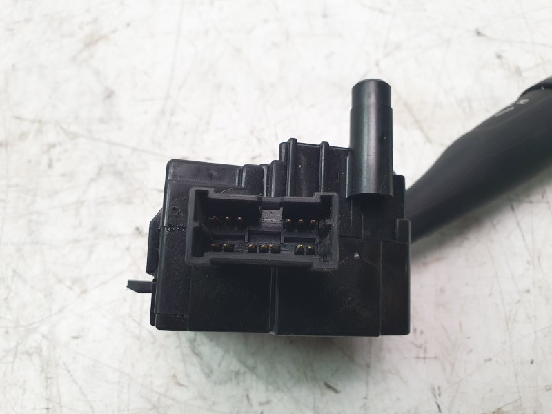 Recambio de mando limpia para suzuki vitara 1.5 strong hybrid gle 2wd referencia OEM IAM 3731068L10000  