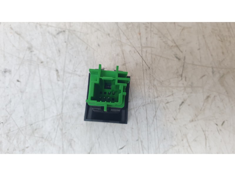 Recambio de interruptor para renault austral techno referencia OEM IAM 251750471R  