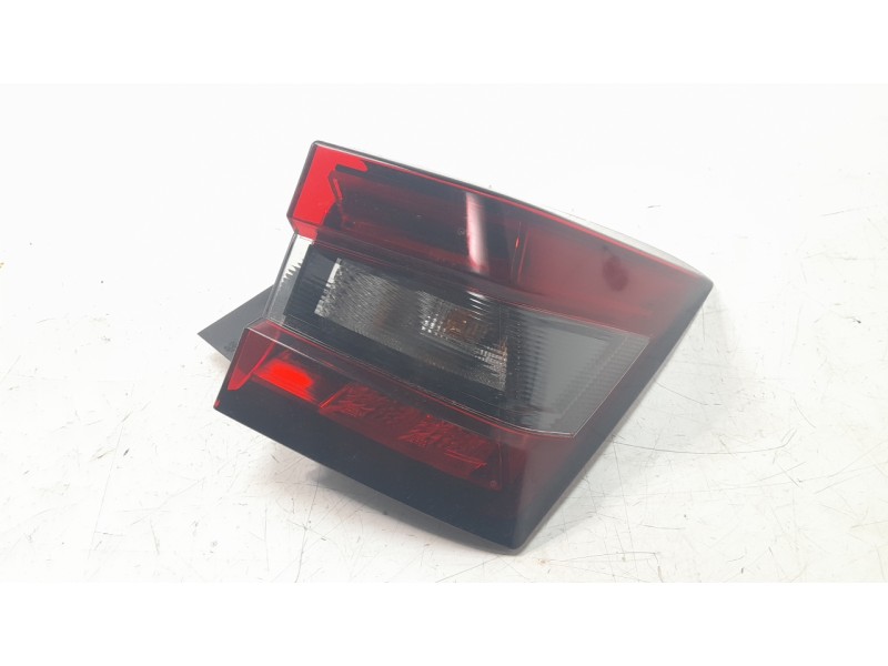 Recambio de piloto trasero derecho para nissan juke (f16_) dig-t 117 referencia OEM IAM 2VA01435202  