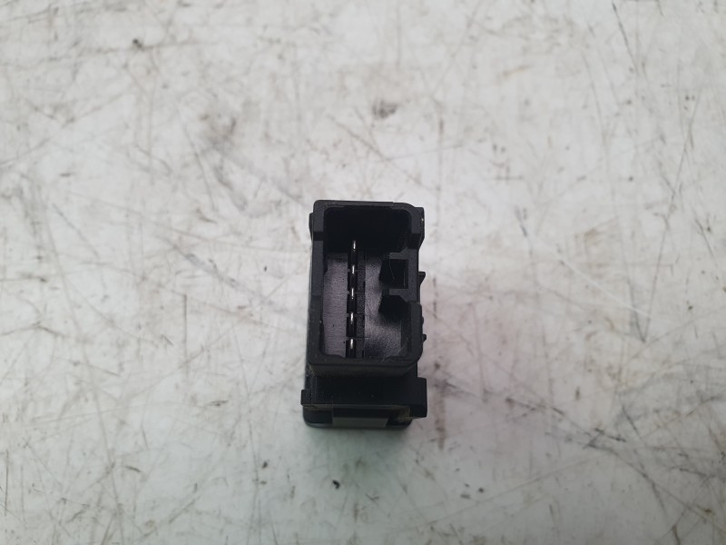 Recambio de interruptor para suzuki vitara 1.5 strong hybrid gle 2wd referencia OEM IAM 3778061P00 10041218 