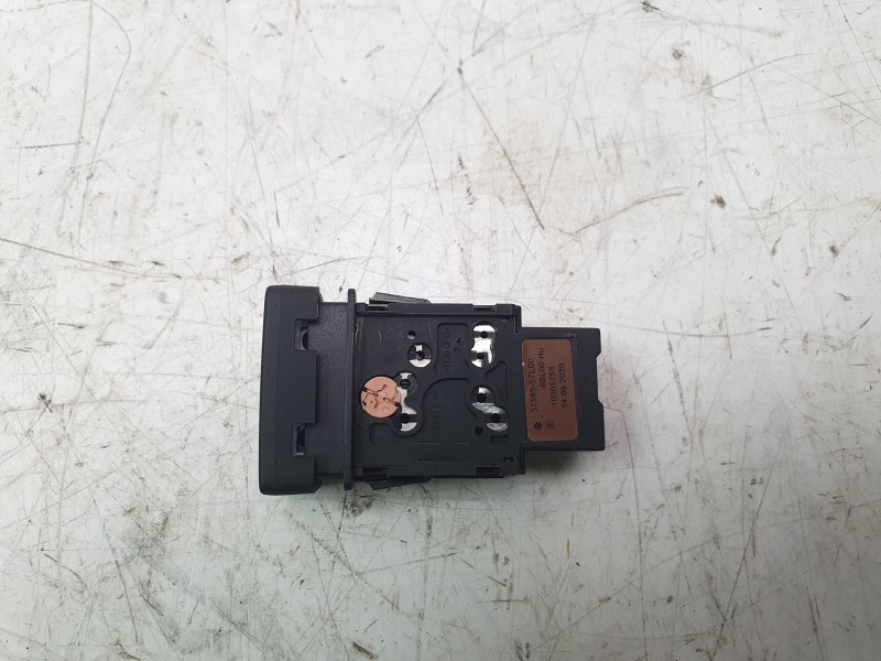 Recambio de interruptor para suzuki vitara 1.5 strong hybrid gle 2wd referencia OEM IAM 3758557L00  