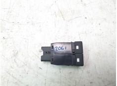 Recambio de interruptor para suzuki vitara 1.5 strong hybrid gle 2wd referencia OEM IAM 3769053S00   2