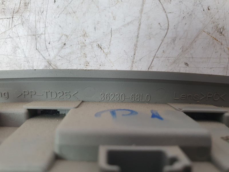 Recambio de luz interior para suzuki vitara 1.5 strong hybrid gle 2wd referencia OEM IAM 3623063UA06GS  