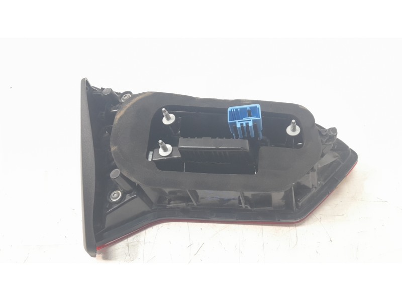 Recambio de piloto trasero derecho interior para volkswagen t-roc (a11, d11) 2.0 tdi referencia OEM IAM 2GA945094B  5710928 , 71