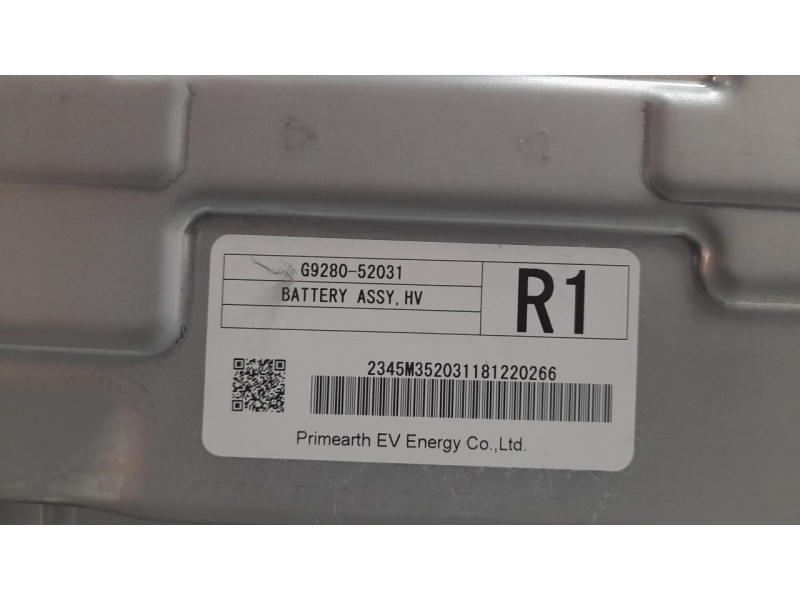 Recambio de bateria para toyota yaris hybrid active referencia OEM IAM G928052031  