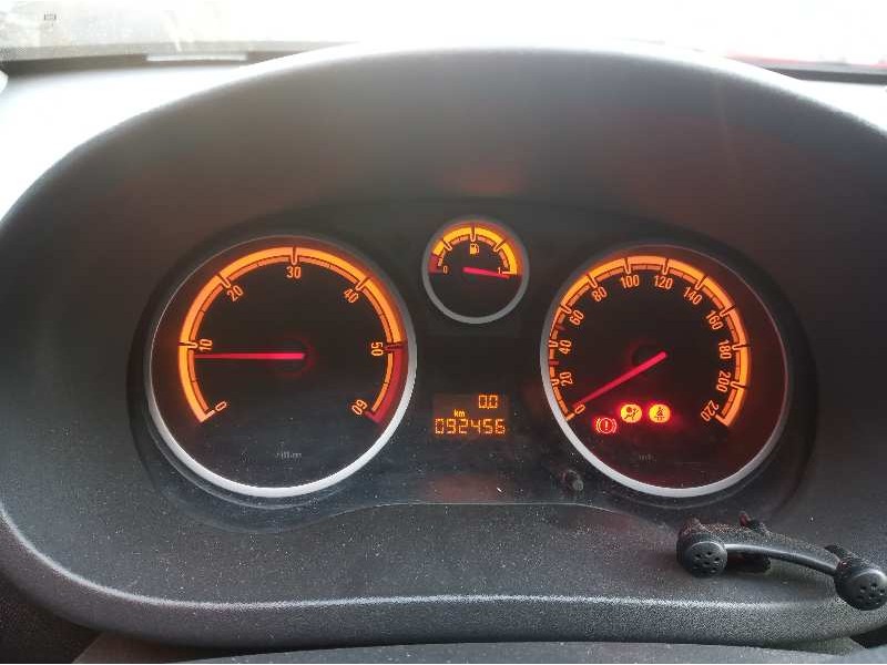 opel corsa d del año 2009