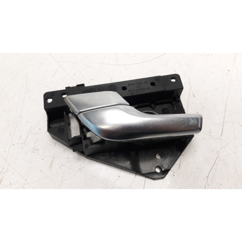 Recambio de maneta interior delantera izquierda para land rover evoque 2.0 turbo cat referencia OEM IAM BJ3222601AA BJ32266B35AA