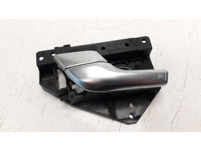 Recambio de maneta interior delantera izquierda para land rover evoque 2.0 turbo cat referencia OEM IAM BJ3222601AA BJ32266B35AA