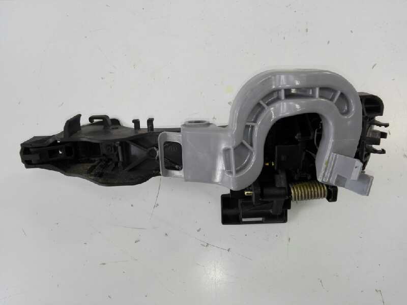 Recambio de maneta exterior trasera derecha para kia cee´d drive referencia OEM IAM 82661A2000  