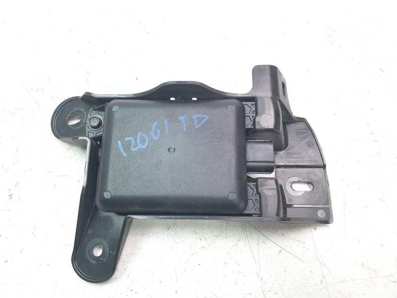 Recambio de modulo electronico para suzuki vitara 1.5 strong hybrid gle 2wd referencia OEM IAM 3F50086R01  