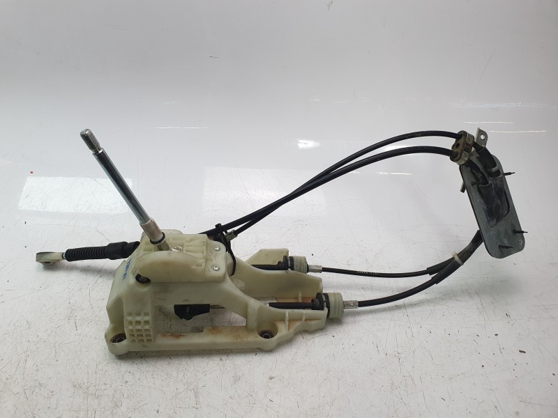 Recambio de palanca cambio para suzuki vitara 1.5 strong hybrid gle 2wd referencia OEM IAM 2810062M03HTV  