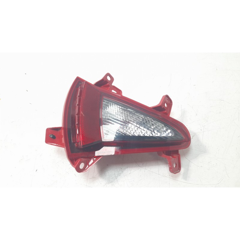 Recambio de faro antiniebla trasero izquierdo para kia sportage v (nq5) 1.6 t-gdi referencia OEM IAM 92405R2000  108552781