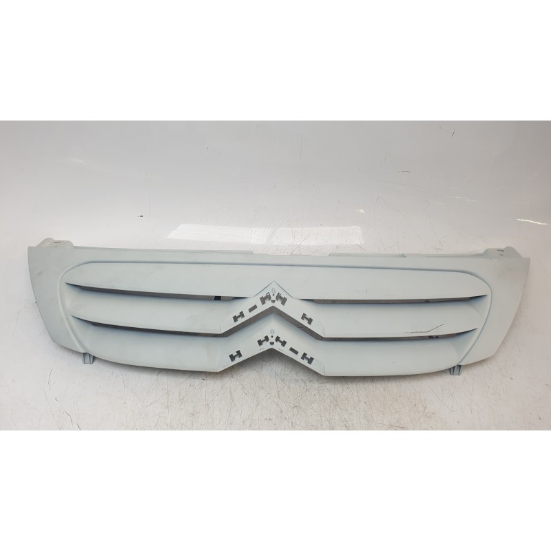 Recambio de rejilla delantera para citroën c3 i (fc_, fn_) 1.6 16v hdi referencia OEM IAM 9680094177  9653053777  
