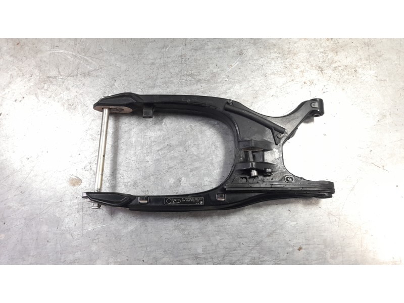 Recambio de basculante para bmw f ( - 800cc) f 700 gs (k70) referencia OEM IAM 33178549120  