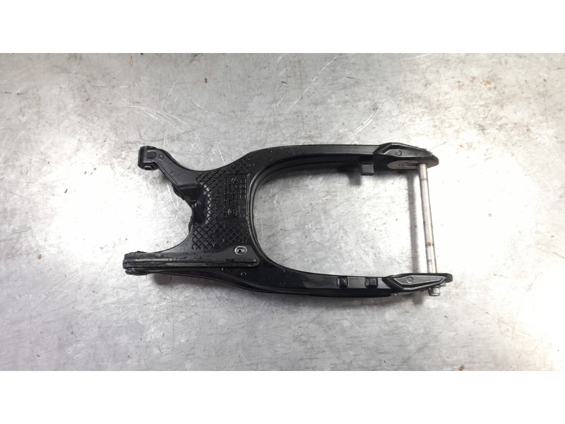 Recambio de basculante para bmw f ( - 800cc) f 700 gs (k70) referencia OEM IAM 33178549120  