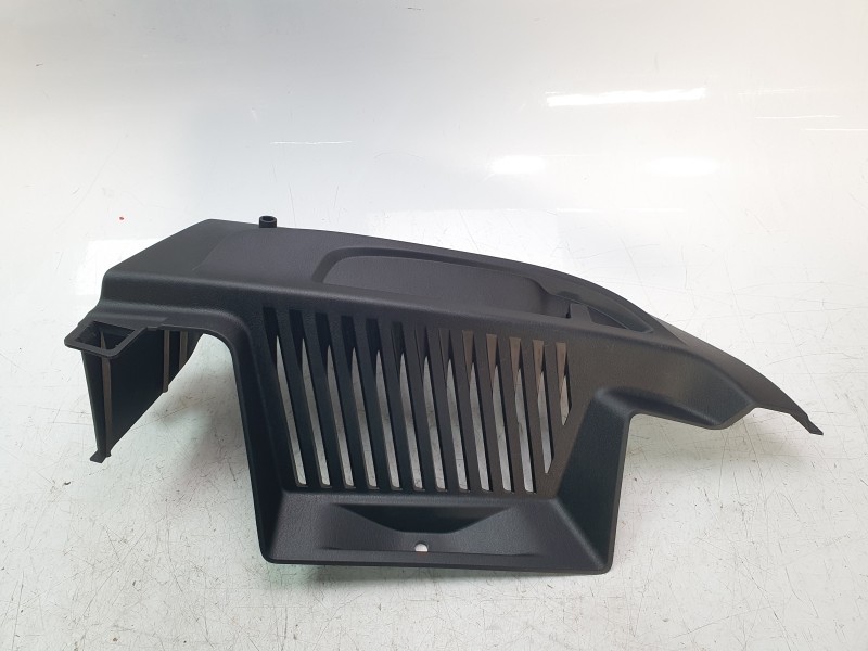 Recambio de moldura para fiat tipo hatchback (356_, 357_) 1.4 (356hxa1b) referencia OEM IAM 735727353  