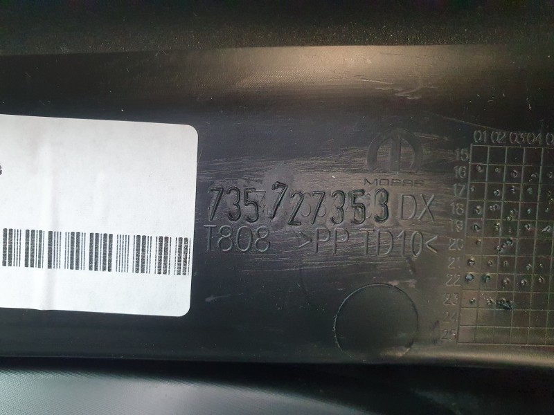 Recambio de moldura para fiat tipo hatchback (356_, 357_) 1.4 (356hxa1b) referencia OEM IAM 735727353  