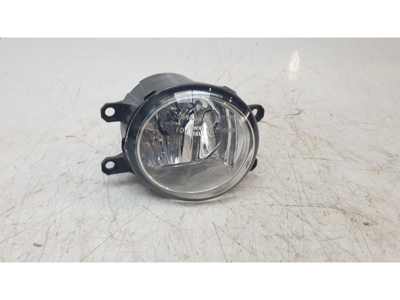 Recambio de faro antiniebla derecho para toyota rav 4 iii (_a3_) 2.4 4wd (aca31, aca33) referencia OEM IAM 812100W050  108905803