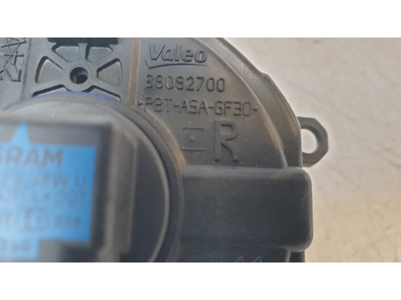 Recambio de faro antiniebla derecho para toyota rav 4 iii (_a3_) 2.4 4wd (aca31, aca33) referencia OEM IAM 812100W050  108905803