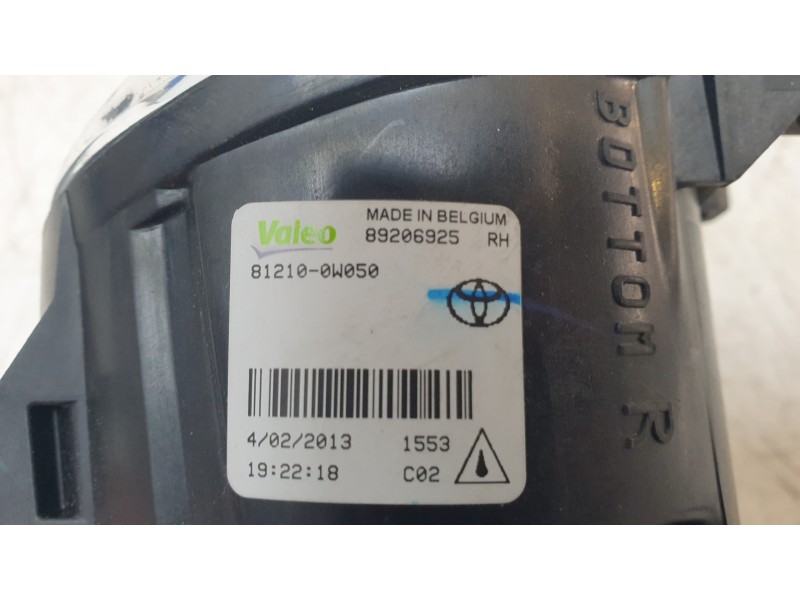 Recambio de faro antiniebla derecho para toyota rav 4 iii (_a3_) 2.4 4wd (aca31, aca33) referencia OEM IAM 812100W050  108905803