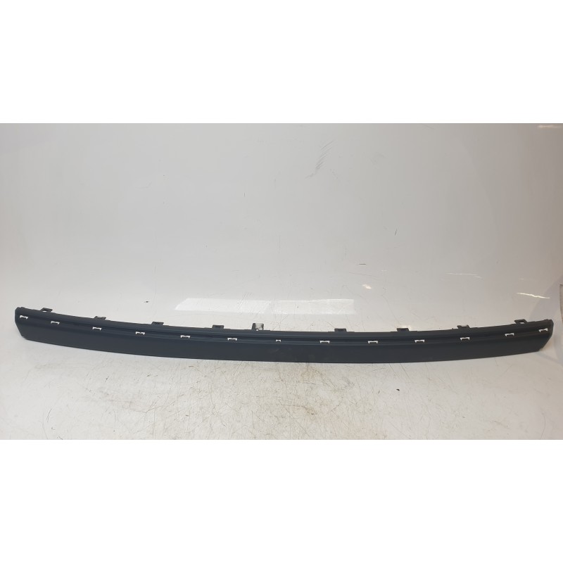 Recambio de molduras traseras para mercedes-benz clase c (w203) c 220 cdi (203.006) referencia OEM IAM   