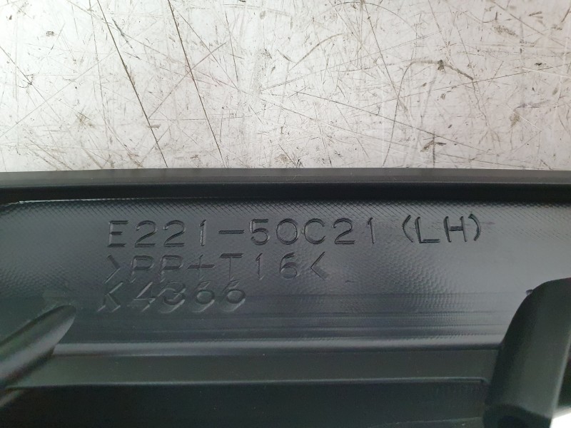 Recambio de moldura antiniebla izquierda para mazda cx-7 (er) 2.3 mzr disi turbo awd (er3p) referencia OEM IAM E22150C21 EHY150C