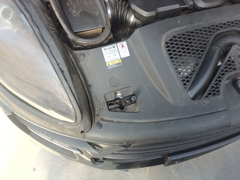 Recambio de cerradura capo para porsche macan (95b) 3.0 s referencia OEM IAM   