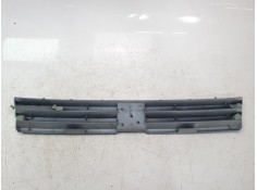 Recambio de rejilla delantera para peugeot 205 i (741a/c) 1.0 referencia OEM IAM 9252417680   2