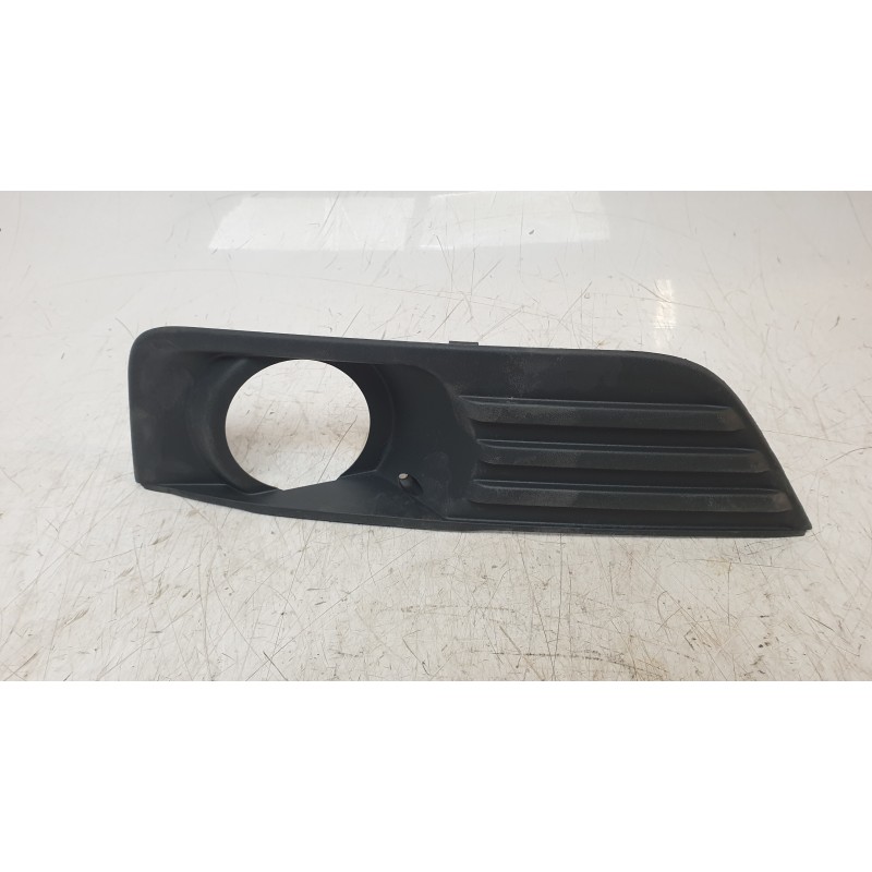 Recambio de rejilla paragolpes izquierda para ford focus ii (da_, hcp, dp) 1.6 tdci referencia OEM IAM 4M5119953  