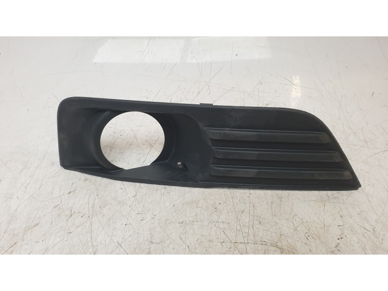 Recambio de rejilla paragolpes izquierda para ford focus ii (da_, hcp, dp) 1.6 tdci referencia OEM IAM 4M5119953  