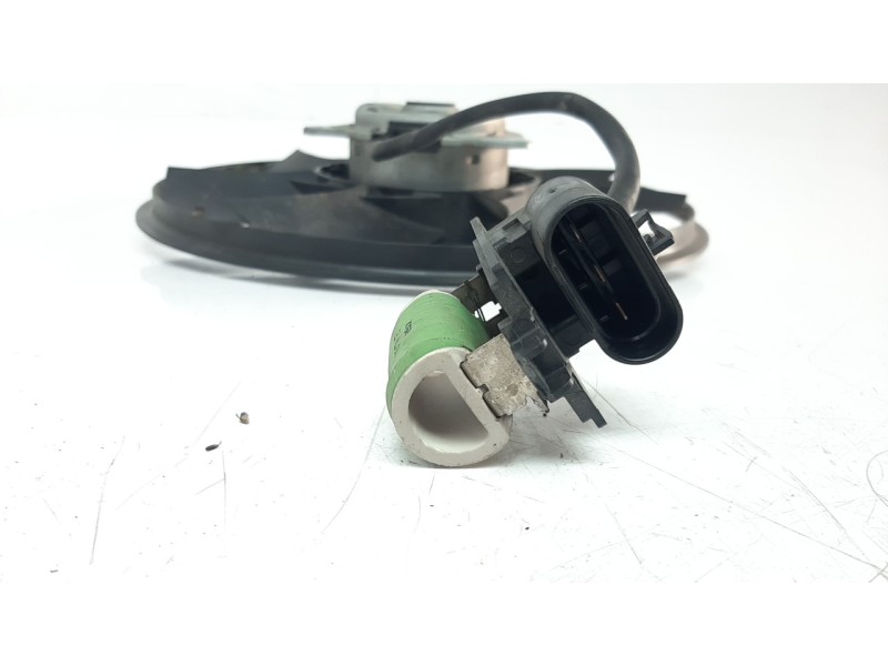 Recambio de electroventilador para opel insignia country tourer 2.0 16v cdti referencia OEM IAM 22915587  