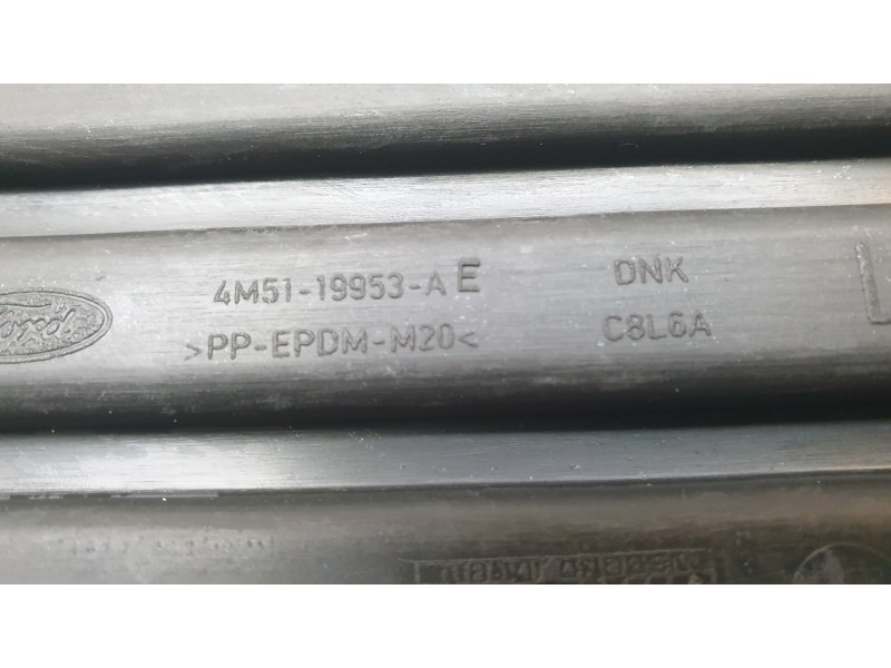 Recambio de rejilla paragolpes izquierda para ford focus ii (da_, hcp, dp) 1.6 tdci referencia OEM IAM 4M5119953  