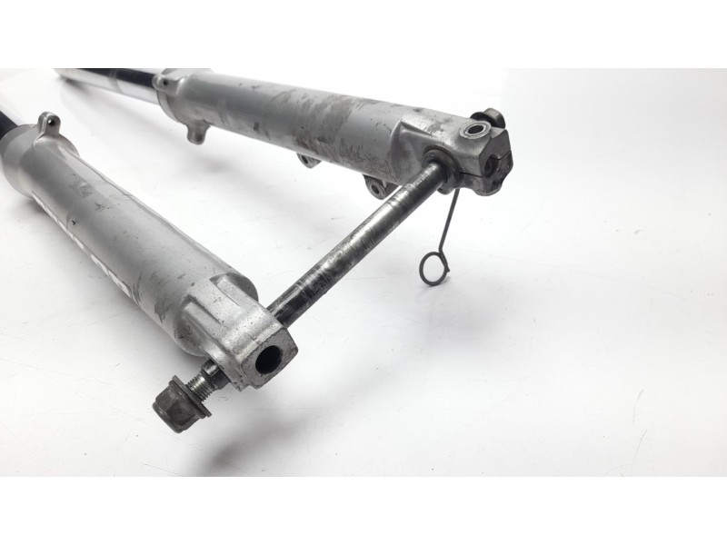 Recambio de amortiguador delantero izquierdo para suzuki gsx 600 - 1100 (1988-1997 ) referencia OEM IAM   