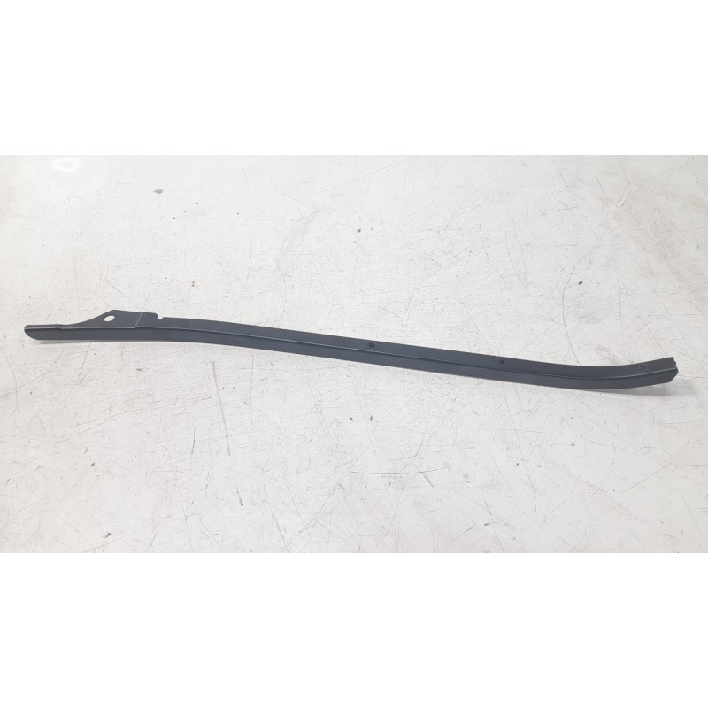 Recambio de soporte paragolpes trasero izquierdo para mercedes-benz clase e (w211) e 500 (211.070) referencia OEM IAM A211885192