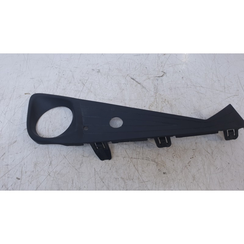 Recambio de moldura antiniebla derecha para toyota c-hr (_x1_) 1.8 hybrid (zyx10_, zyx11_) referencia OEM IAM 52127F4150  