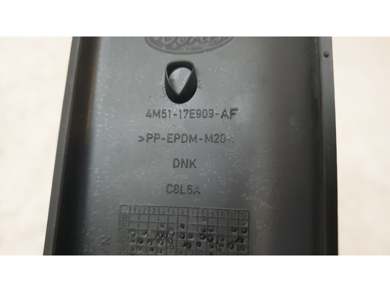 Recambio de molduras delanteras para ford focus c-max (dm2) 1.8 referencia OEM IAM 4M5117E909  