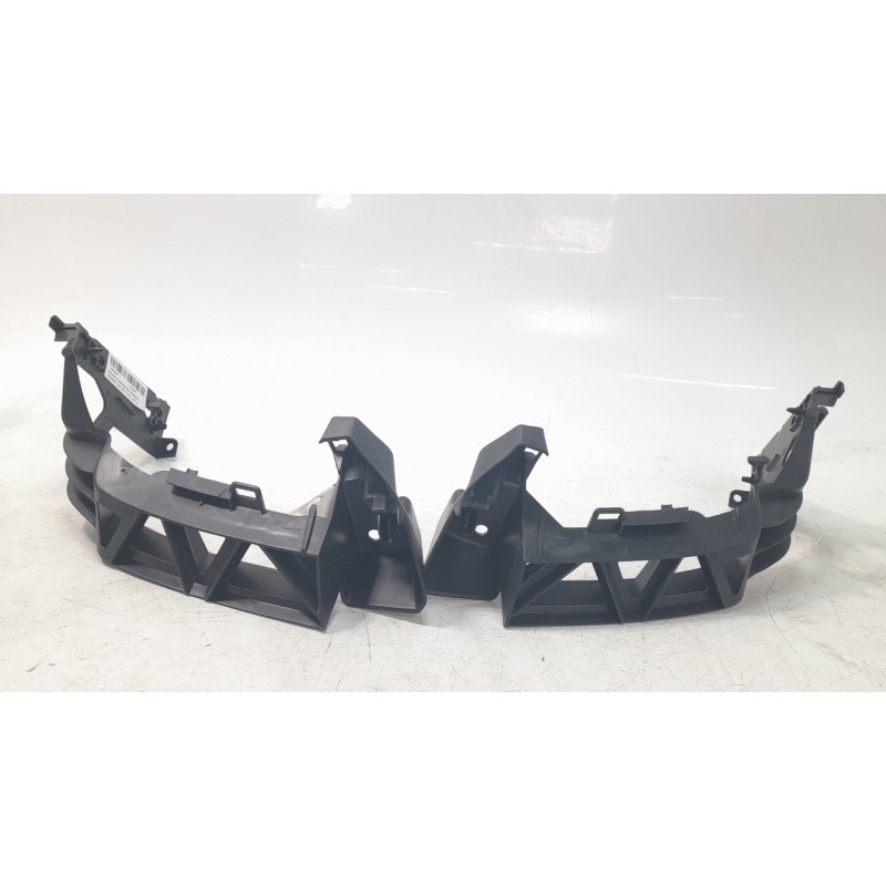 Recambio de soporte paragolpes trasero para peugeot 207/207+ (wa_, wc_) 1.6 16v vti referencia OEM IAM 7416C0 107172733 PG320105