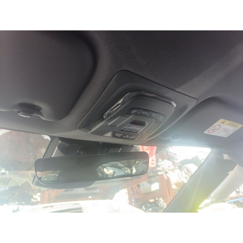 Recambio de luz interior para toyota corolla fastback (_e21_) 1.8 hybrid (zwe211) referencia OEM IAM   