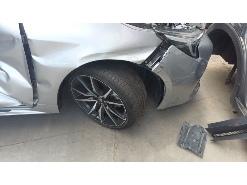 Recambio de mangueta delantera derecha para toyota corolla fastback (_e21_) 1.8 hybrid (zwe211) referencia OEM IAM   