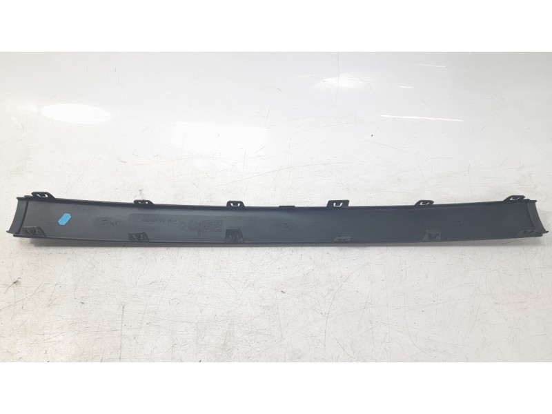 Recambio de moldura paragolpe trasera para renault megane i (ba0/1_) 1.9 tdi referencia OEM IAM 7700427572  