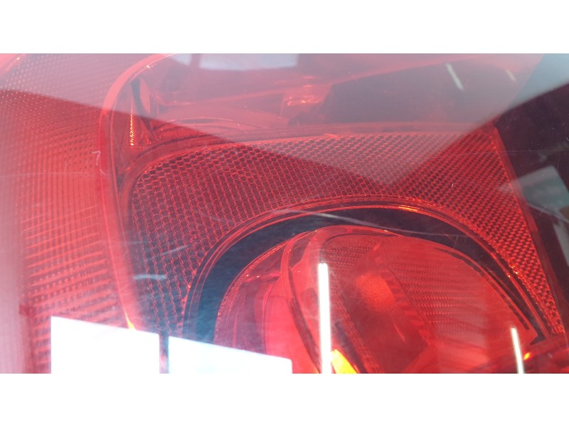 Recambio de piloto trasero derecho para volkswagen polo v (6r1, 6c1) 1.6 bifuel referencia OEM IAM 6R0945096L  103F23471770 , VG