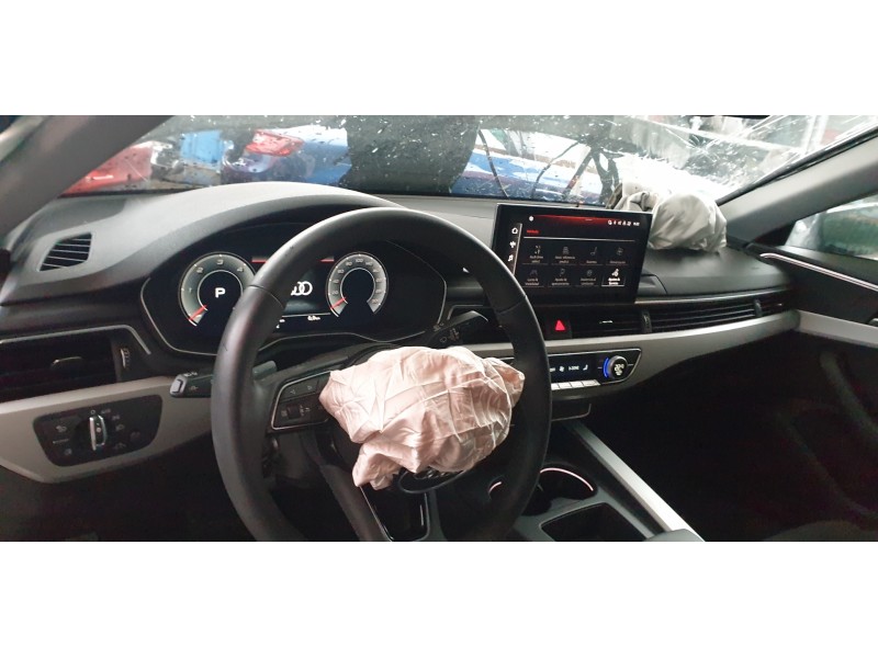 audi a4 berlina (8wc) del año 2020