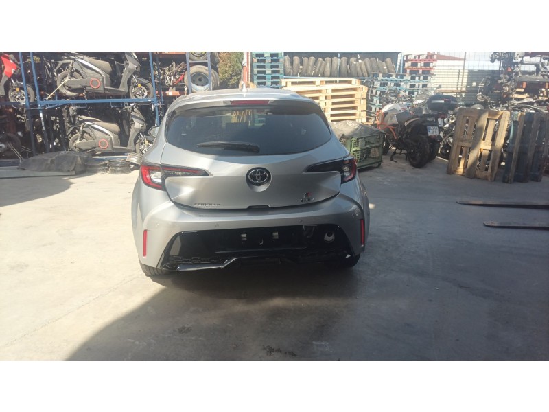 toyota corolla fastback (_e21_) del año 2024