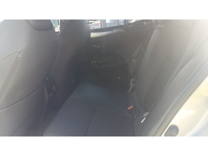 toyota corolla fastback (_e21_) del año 2024