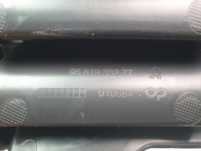 Recambio de rejilla paragolpes derecha para peugeot 207/207+ (wa_, wc_) 1.4 referencia OEM IAM 7429F9 9681933277 