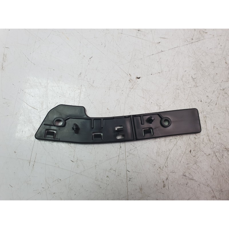 Recambio de soporte paragolpes delantero izquierdo para peugeot partner tepee 1.6 hdi / bluehdi 75 referencia OEM IAM 7416J2 107