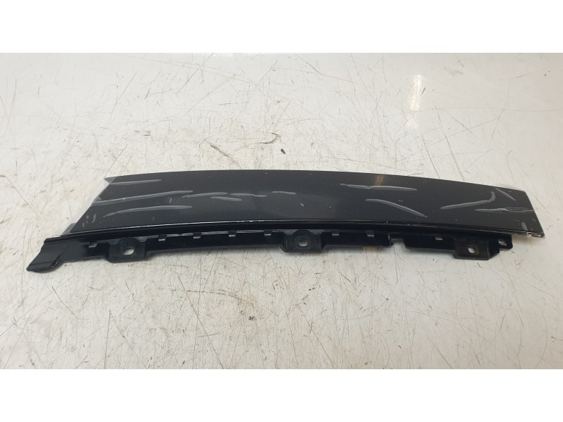 Recambio de moldura para ford focus iii 1.6 tdci econetic referencia OEM IAM BM51A20898  