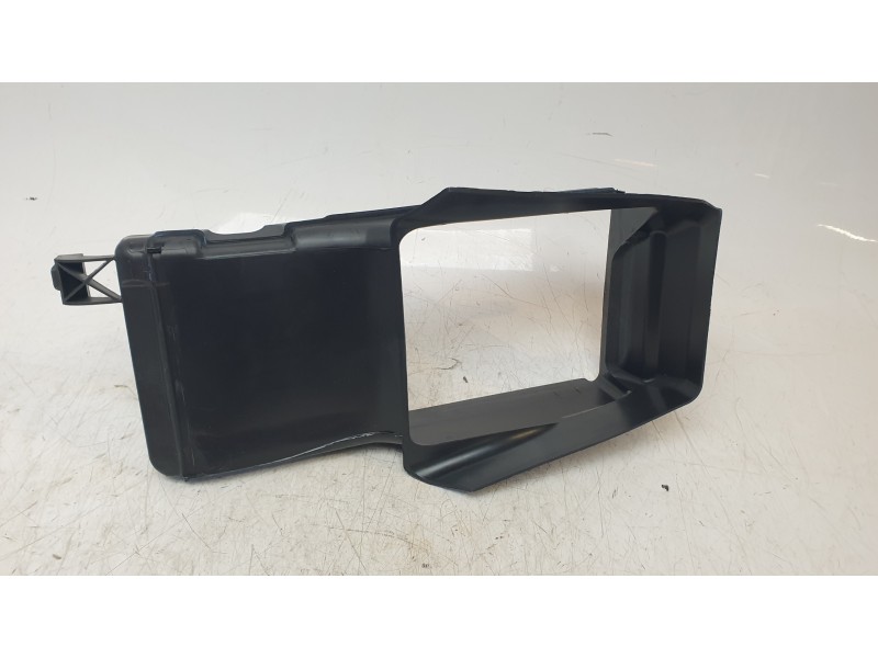 Recambio de canalizador de aire para ford focus iii 1.6 ti referencia OEM IAM F1EB8121A  